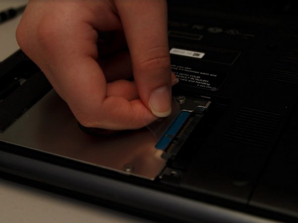 Sony VAIO SVE14AJ16L Hard Drive Replacement: crwdns2935265:03crwdnd2935265:02crwdnd2935265:03crwdne2935265:0