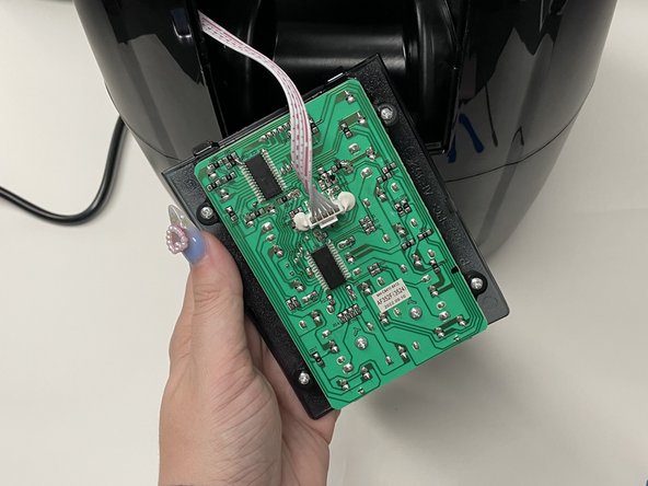 Gourmia GAF536 Screen Circuit Board Replacement: crwdns2935265:06crwdnd2935265:02crwdnd2935265:02crwdne2935265:0