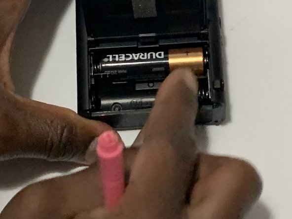 Sony ICF-P26 Antenna Replacement: crwdns2935265:06crwdnd2935265:02crwdnd2935265:03crwdne2935265:0