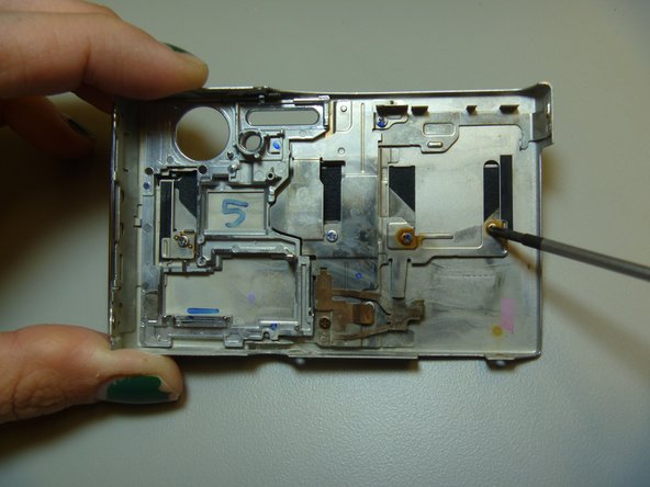 Sony Cyber-shot DSC-T9 Front Sliding Lens Cover Replacement: crwdns2935265:06crwdnd2935265:02crwdnd2935265:02crwdne2935265:0