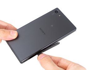 Sony Xperia Z5 Compactのバッテリーの交換 - iFixit 修理ガイド