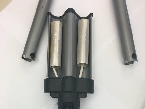 Revlon Perfect Heat Jumbo 3 Barrel Waver Teardown, Metal Heating Cylinders: crwdns2935265:06crwdnd2935265:03crwdnd2935265:03crwdne2935265:0