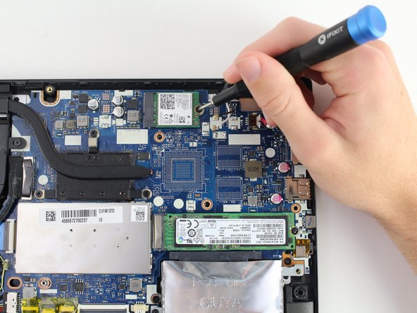 Lenovo IdeaPad Flex 5-1470 Wireless Network Adapter Replacement: crwdns2935265:04crwdnd2935265:02crwdnd2935265:02crwdne2935265:0