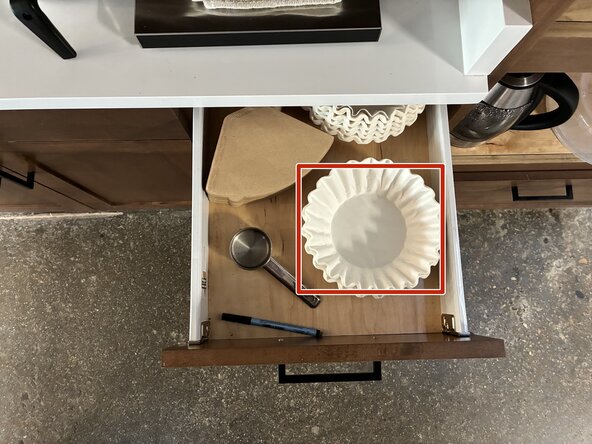 How to Make Coffee at iFixit Onion Bottom, Add coffee: 手順 5、 3の画像 1