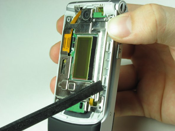 Motorola W385 Top Logic Board Replacement: crwdns2935265:08crwdnd2935265:02crwdnd2935265:03crwdne2935265:0