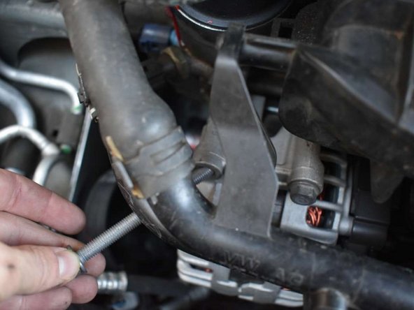 2011- 2017 Volkswagen Jetta Alternator Replacement, Remove screws from alternator: crwdns2935265:011crwdnd2935265:02crwdnd2935265:02crwdne2935265:0