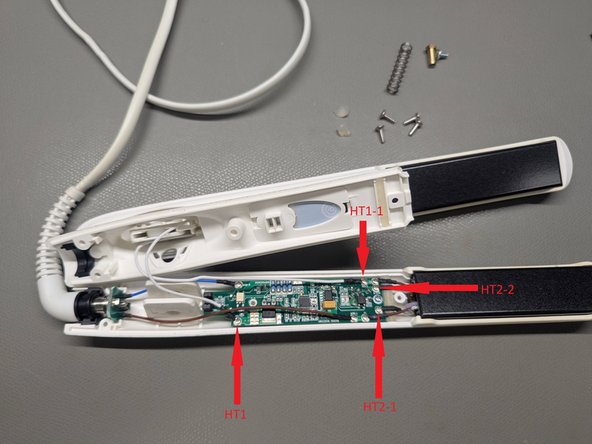 Cloud Nine c9-t1.0 Glätteisen heizt nicht mehr und pfeift, Heizelemente abklemmen: Schritt 3, Bild 1 von 2