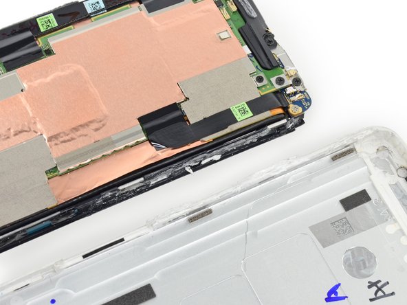 HTC One Teardown: crwdns2935265:06crwdnd2935265:02crwdnd2935265:02crwdne2935265:0