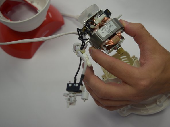 Sunbeam Snow Cone Maker Motor Replacement: crwdns2935265:08crwdnd2935265:02crwdnd2935265:03crwdne2935265:0