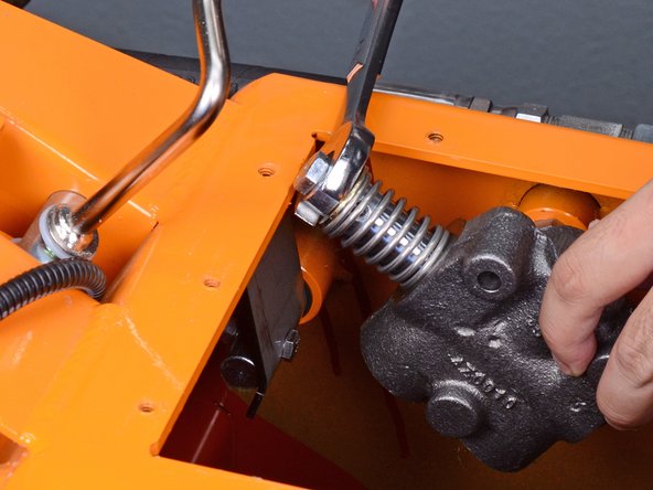 Barreto Tillers E1320HTRLR 2016 Actuator Valve Replacement, Reassembly tip: crwdns2935265:024crwdnd2935265:03crwdnd2935265:03crwdne2935265:0