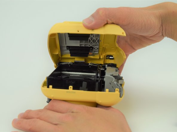 Fujifilm Instax Minion Lens Bellow Replacement: crwdns2935265:05crwdnd2935265:03crwdnd2935265:03crwdne2935265:0