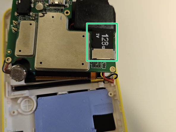 Innioasis Y1 SD Card Replacement, Flip the Board: crwdns2935265:03crwdnd2935265:03crwdnd2935265:03crwdne2935265:0