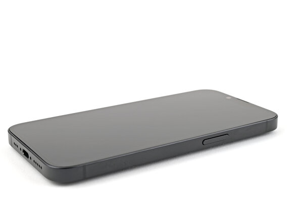 iPhone 16e Screen Replacement