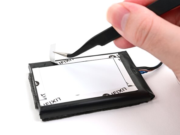 Nintendo Switch 2 Battery Replacement, Prepare the adhesive: crwdns2935265:042crwdnd2935265:02crwdnd2935265:03crwdne2935265:0