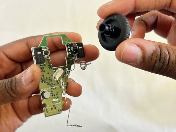 Logitech M185 Wireless Mouse Scroll Wheel Replacement: crwdns2935265:05crwdnd2935265:02crwdnd2935265:02crwdne2935265:0