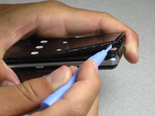 Sony Ericsson W518a Camera Lens Replacement: crwdns2935265:04crwdnd2935265:02crwdnd2935265:03crwdne2935265:0