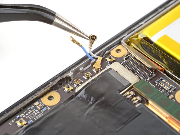 Motorola Edge 5G UW (2022) Screen Replacement: crwdns2935265:036crwdnd2935265:02crwdnd2935265:03crwdne2935265:0