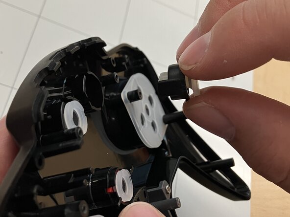 SAFFUN Wireless N64 Controller Button Replacement: 步骤 13 中的图像 3，3