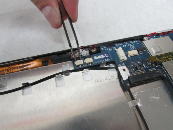 Acer Iconia Tab A501 Display Replacement: step 23, image 2 of 3