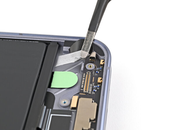 Google Pixel 10 Pro Fold Flip and Base Battery Replacement: step 41, image 1 of 3