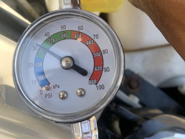 2011 Ford Focus Air Conditioning  Refrigerant Replacement: crwdns2935265:05crwdnd2935265:02crwdnd2935265:02crwdne2935265:0