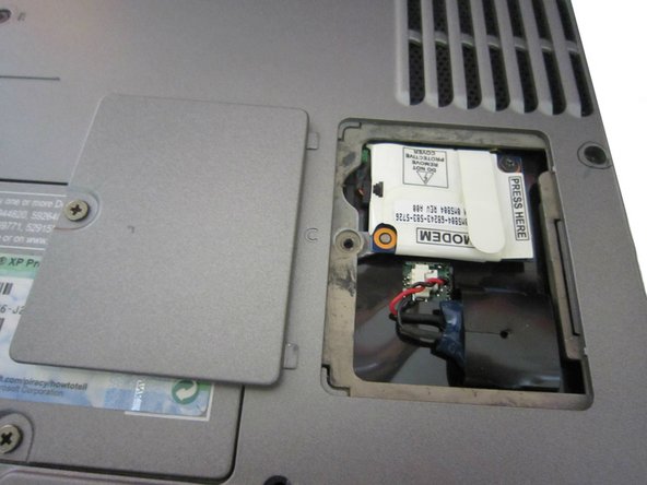 Dell Latitude D610 Modem Replacement: crwdns2935265:05crwdnd2935265:02crwdnd2935265:02crwdne2935265:0