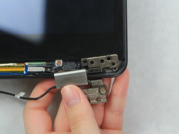 Samsung Chromebook Pro Hinge Replacement: stap 0, afbeelding 2 van 3