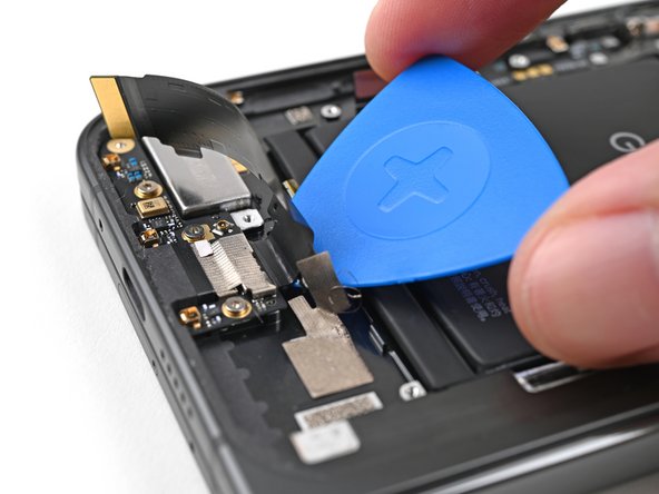 Google Pixel 9 Pro Fold Base Battery Replacement