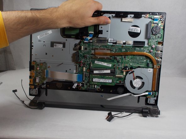 Toshiba Satellite S55t-C5225 Screen Assembly Replacement: crwdns2935265:016crwdnd2935265:03crwdnd2935265:03crwdne2935265:0