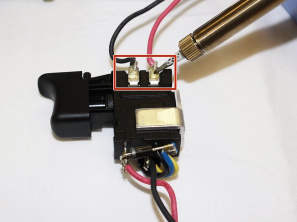 RIDGID R860052 Switch Assembly Replacement: crwdns2935265:04crwdnd2935265:02crwdnd2935265:02crwdne2935265:0