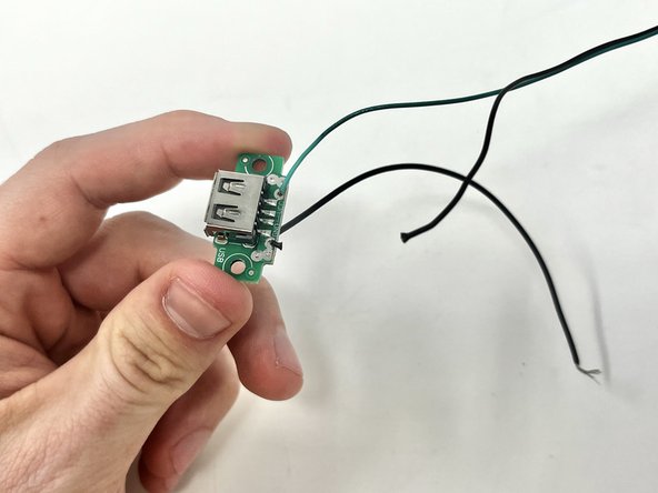 Voluas VL001 USB Replacement: crwdns2935265:07crwdnd2935265:02crwdnd2935265:02crwdne2935265:0