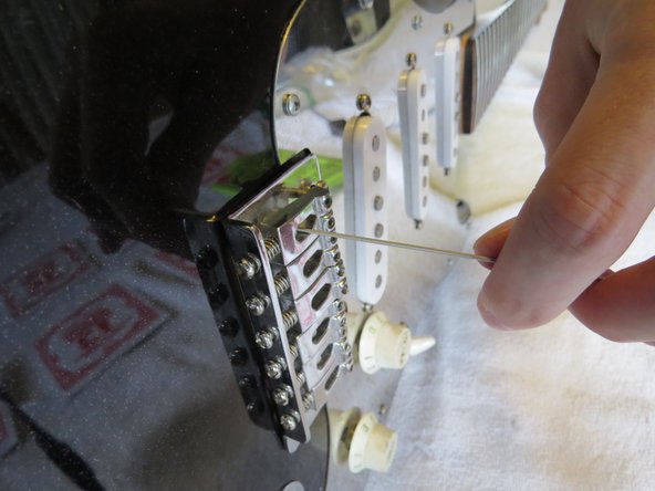 Fender Starcaster String Replacement, String: crwdns2935265:04crwdnd2935265:03crwdnd2935265:03crwdne2935265:0