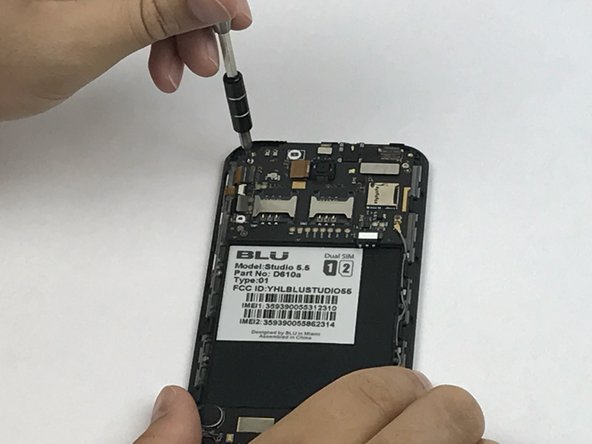 BLU Studio 5.5 Motherboard Replacement, Motherboard: crwdns2935265:06crwdnd2935265:02crwdnd2935265:03crwdne2935265:0