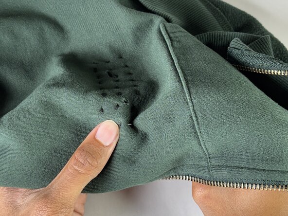 How to Mend a Tear Using Sashiko Stitching: étape 19, image 2 de 3