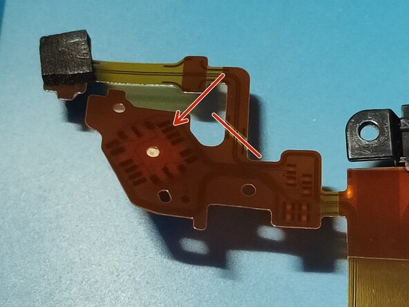 Sony A7 II Top Flex Cable replacement, Bending the AF assist lamp flex cable part 1: crwdns2935265:038crwdnd2935265:01crwdnd2935265:03crwdne2935265:0