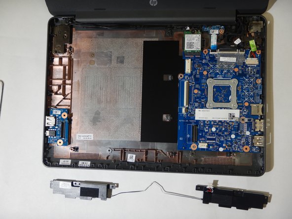 HP Chromebook 11-v002dx Speakers Replacement: crwdns2935265:011crwdnd2935265:03crwdnd2935265:03crwdne2935265:0