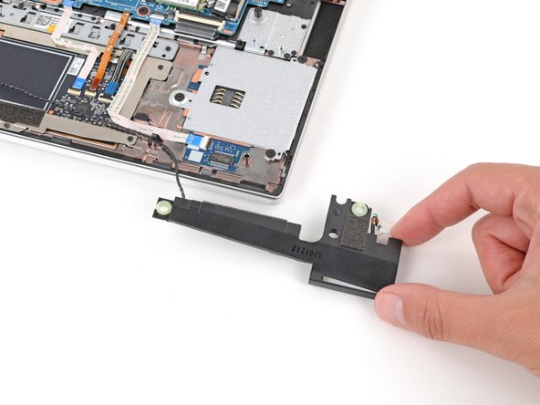 HP EliteBook 845 G7 Smart Card Reader Replacement, Reposition the speaker: crwdns2935265:011crwdnd2935265:03crwdnd2935265:03crwdne2935265:0