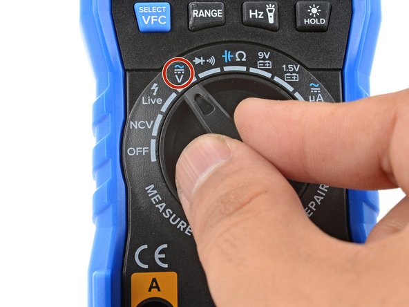 How to Make Advanced Measurements With a Multimeter, How to measure capacitance (large capacitors): crwdns2935265:08crwdnd2935265:02crwdnd2935265:03crwdne2935265:0