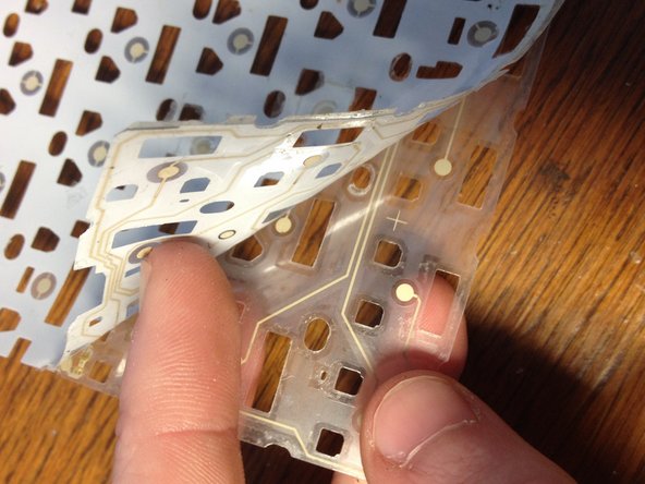 Repairing Apple Wireless Keyboard without destroying it., Locating the fault: crwdns2935265:09crwdnd2935265:02crwdnd2935265:03crwdne2935265:0