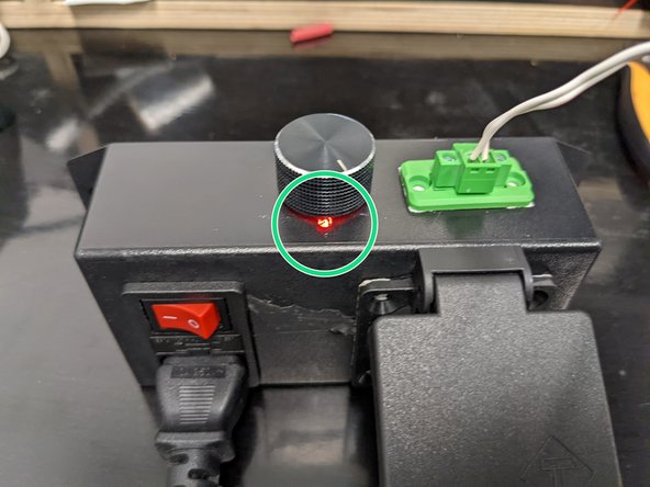 How to Operate the Timer Relay Box, Operate the Timer Box: crwdns2935265:07crwdnd2935265:03crwdnd2935265:03crwdne2935265:0