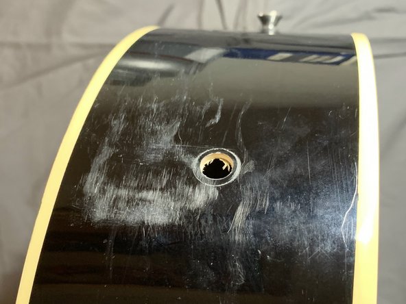 Acoustic Bass Preamp Replacement: crwdns2935265:05crwdnd2935265:02crwdnd2935265:02crwdne2935265:0