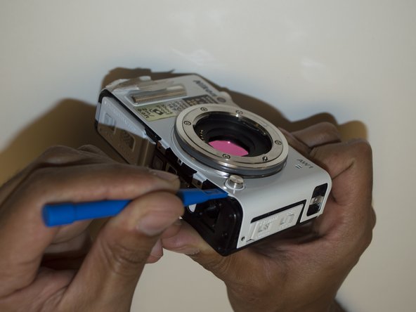 Nikon 1 AW 1 Rear Panel Replacement: crwdns2935265:05crwdnd2935265:02crwdnd2935265:03crwdne2935265:0