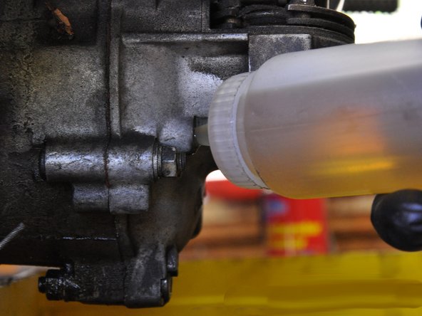 Vespa Large Frame Oil Change: crwdns2935265:07crwdnd2935265:02crwdnd2935265:03crwdne2935265:0