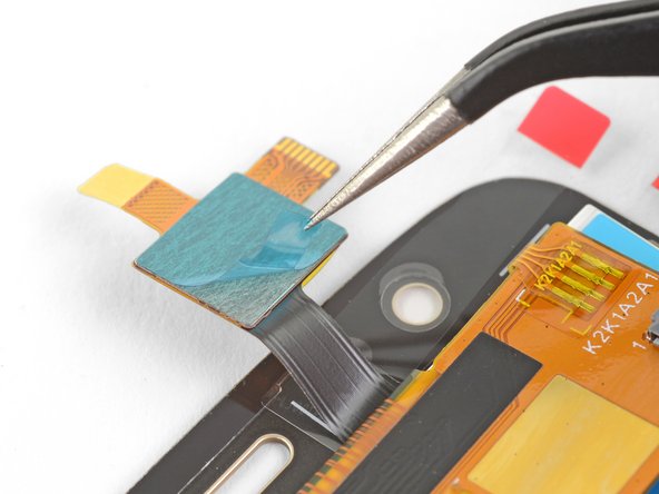 Motorola Moto E4 Screen (No Fingerprint Sensor) Replacement, Prepare the replacement screen: crwdns2935265:019crwdnd2935265:02crwdnd2935265:03crwdne2935265:0