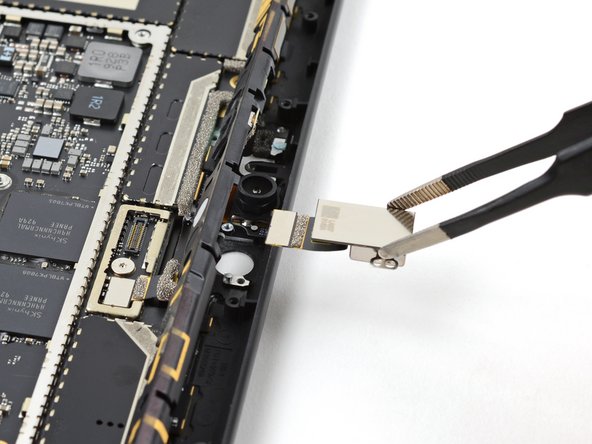 Microsoft Surface Pro X Rear Camera Replacement, Remove the rear camera: adım 46, 3 resimden 3.