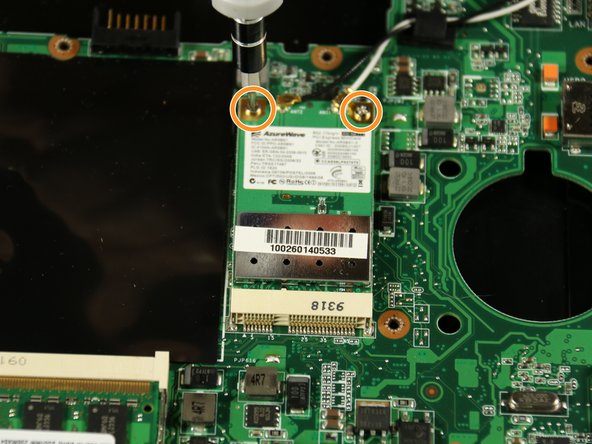 Asus Eee PC 1000HE Wireless Network Card Replacement, Wireless Network Card: crwdns2935265:022crwdnd2935265:02crwdnd2935265:03crwdne2935265:0