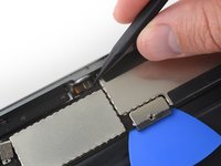 iPad 5 LTE Logic Board Replacement