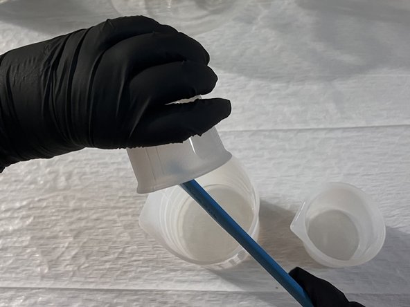 How to Fix Cracked Glassware with Food Safe Resin: crwdns2935265:02crwdnd2935265:02crwdnd2935265:02crwdne2935265:0