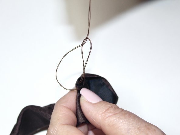 How to Fix a Ripped Necktie Seam: crwdns2935265:08crwdnd2935265:02crwdnd2935265:02crwdne2935265:0