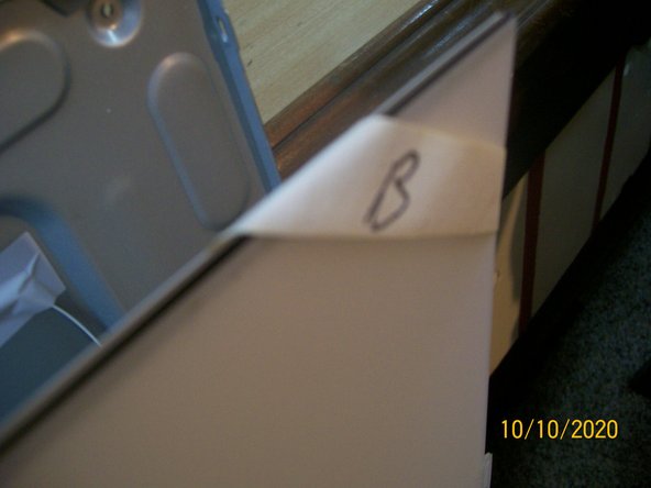 LG 55UH6150 backlight LED replacement, Tape screen and filters together.  KEEP THEM SAFE: crwdns2935265:06crwdnd2935265:02crwdnd2935265:02crwdne2935265:0